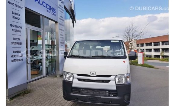 Buy Import Toyota Hiace White Car in Import - Dubai in Baa Buy Import Toyota Hiace White Car in Import - Dubai in Baa