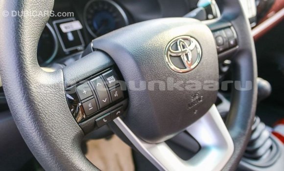 Buy Import Toyota Hilux White Car in Import - Dubai in Baa Buy Import Toyota Hilux White Car in Import - Dubai in Baa