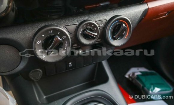 Buy Import Toyota Hilux White Car in Import - Dubai in Baa Buy Import Toyota Hilux White Car in Import - Dubai in Baa