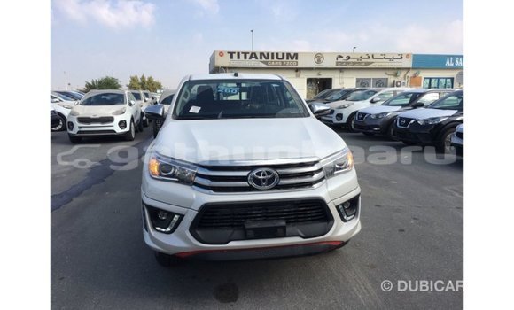 Buy Import Toyota Hilux White Car in Import - Dubai in Baa Buy Import Toyota Hilux White Car in Import - Dubai in Baa