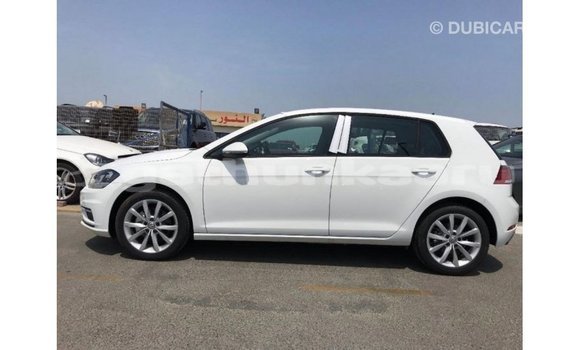 Buy Import Volkswagen Golf White Car in Import - Dubai in Baa Buy Import Volkswagen Golf White Car in Import - Dubai in Baa