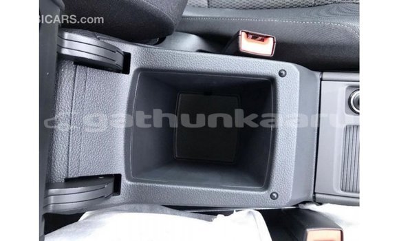 Buy Import Volkswagen Golf White Car in Import - Dubai in Baa Buy Import Volkswagen Golf White Car in Import - Dubai in Baa