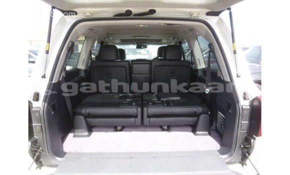 Buy Import Toyota Land Cruiser White Car in Import - Dubai in Baa Buy Import Toyota Land Cruiser White Car in Import - Dubai in Baa