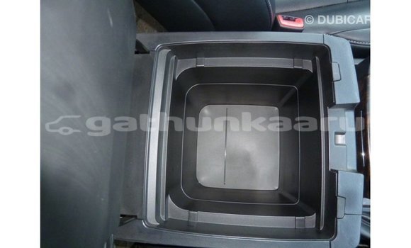 Buy Import Toyota Land Cruiser White Car in Import - Dubai in Baa Buy Import Toyota Land Cruiser White Car in Import - Dubai in Baa