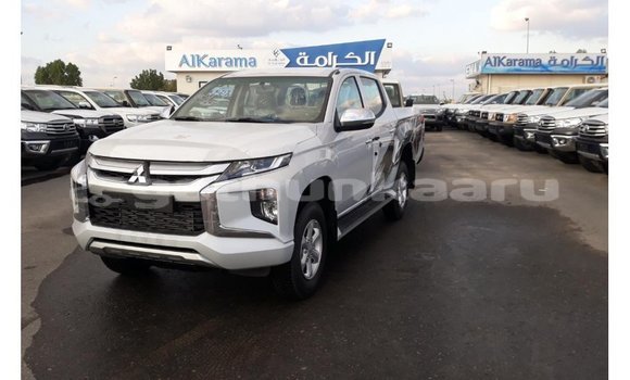 Buy Import Mitsubishi L200 White Car in Import - Dubai in Baa Buy Import Mitsubishi L200 White Car in Import - Dubai in Baa