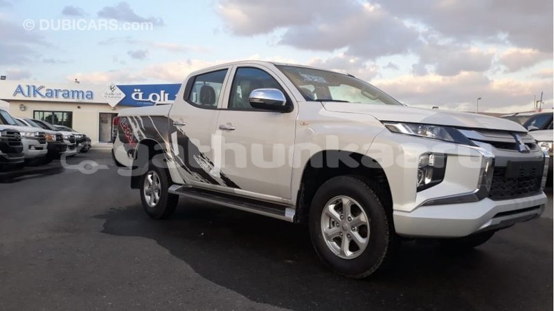 Big with watermark mitsubishi l200 baa import dubai 2303
