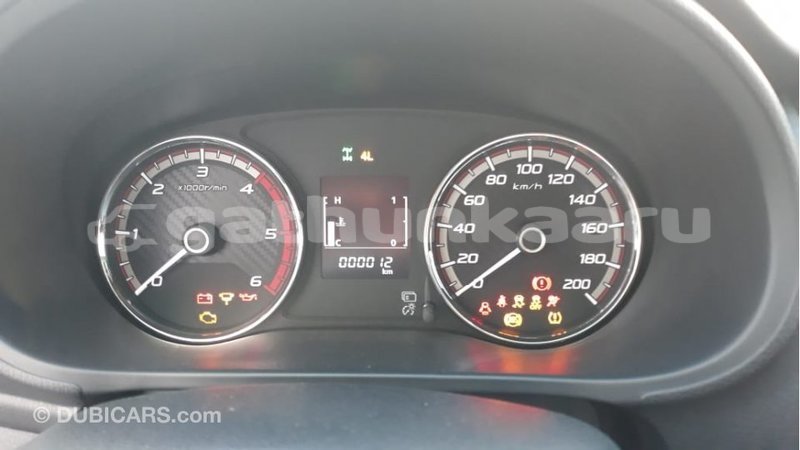 Big with watermark mitsubishi l200 baa import dubai 2303