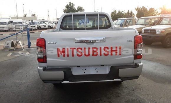 Buy Import Mitsubishi L200 White Car in Import - Dubai in Baa Buy Import Mitsubishi L200 White Car in Import - Dubai in Baa