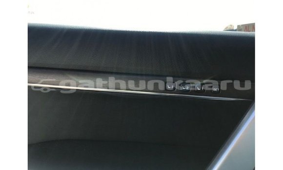 Buy Import Toyota Land Cruiser White Car in Import - Dubai in Baa Buy Import Toyota Land Cruiser White Car in Import - Dubai in Baa