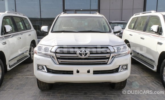 Buy Import Toyota Land Cruiser White Car in Import - Dubai in Baa Buy Import Toyota Land Cruiser White Car in Import - Dubai in Baa