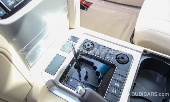 Buy Import Toyota Land Cruiser White Car in Import - Dubai in Baa Buy Import Toyota Land Cruiser White Car in Import - Dubai in Baa