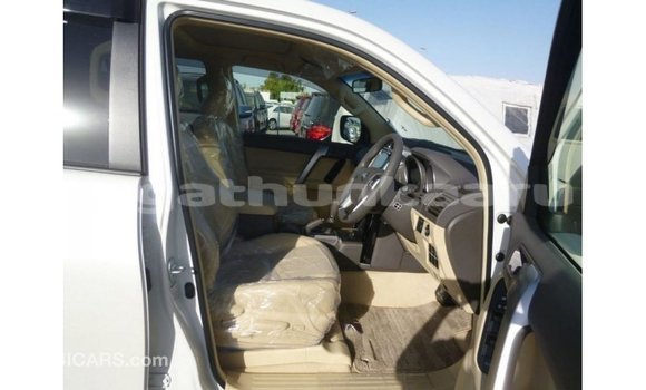 Buy Import Toyota Prado White Car in Import - Dubai in Baa Buy Import Toyota Prado White Car in Import - Dubai in Baa
