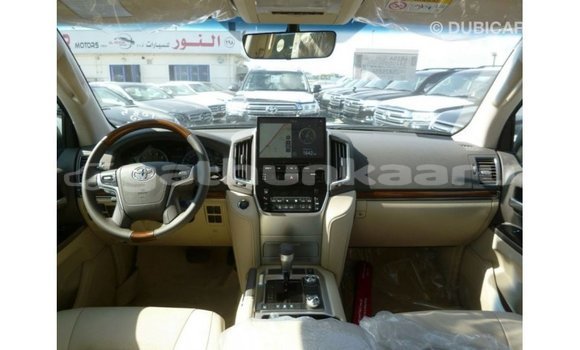 Buy Import Toyota Land Cruiser Other Car in Import - Dubai in Baa Buy Import Toyota Land Cruiser Other Car in Import - Dubai in Baa
