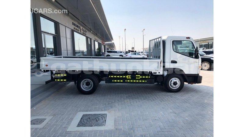 Big with watermark mitsubishi carisma baa import dubai 2318