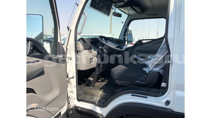 Big with watermark mitsubishi carisma baa import dubai 2318