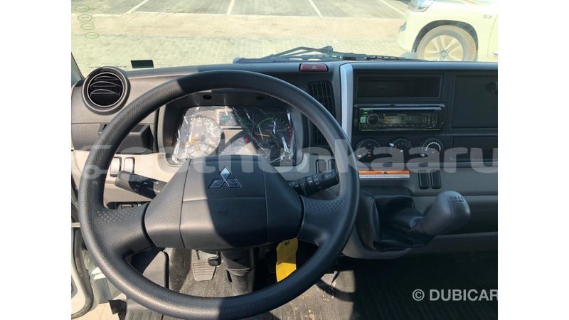 Big with watermark mitsubishi carisma baa import dubai 2318