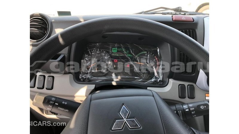 Big with watermark mitsubishi carisma baa import dubai 2318