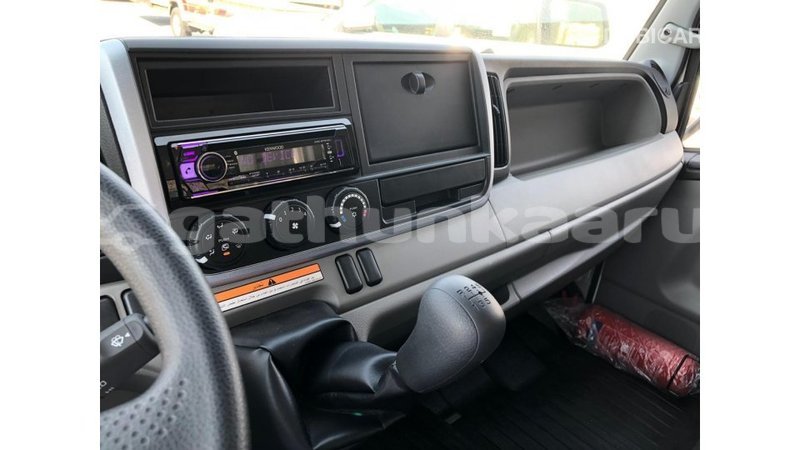 Big with watermark mitsubishi carisma baa import dubai 2318