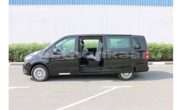 Buy Import Mercedes-Benz 250 Black Car in Import - Dubai in Baa Buy Import Mercedes-Benz 250 Black Car in Import - Dubai in Baa