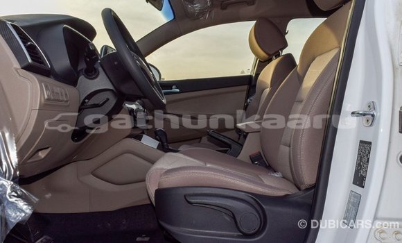 Buy Import Hyundai Tucson White Car in Import - Dubai in Baa Buy Import Hyundai Tucson White Car in Import - Dubai in Baa