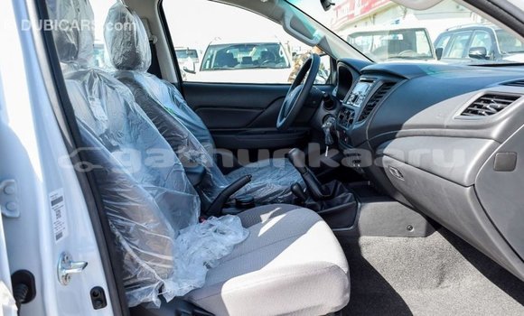 Buy Import Mitsubishi L200 White Car in Import - Dubai in Baa Buy Import Mitsubishi L200 White Car in Import - Dubai in Baa