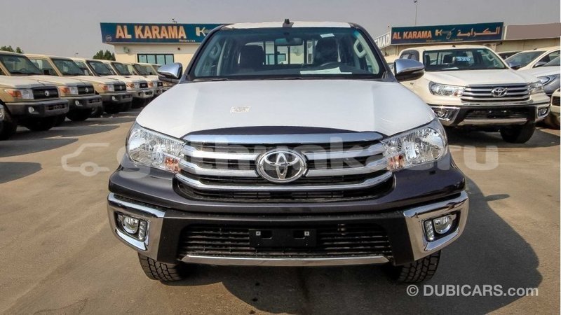 Big with watermark toyota hilux baa import dubai 2329