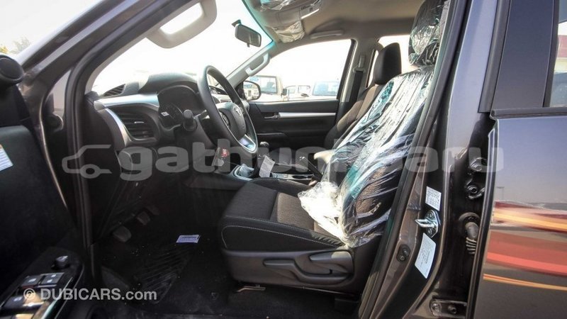 Big with watermark toyota hilux baa import dubai 2329