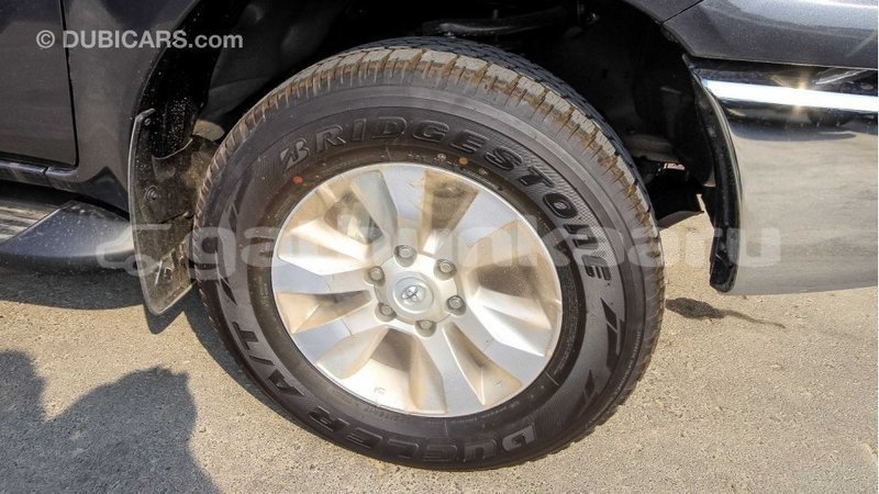 Big with watermark toyota hilux baa import dubai 2329