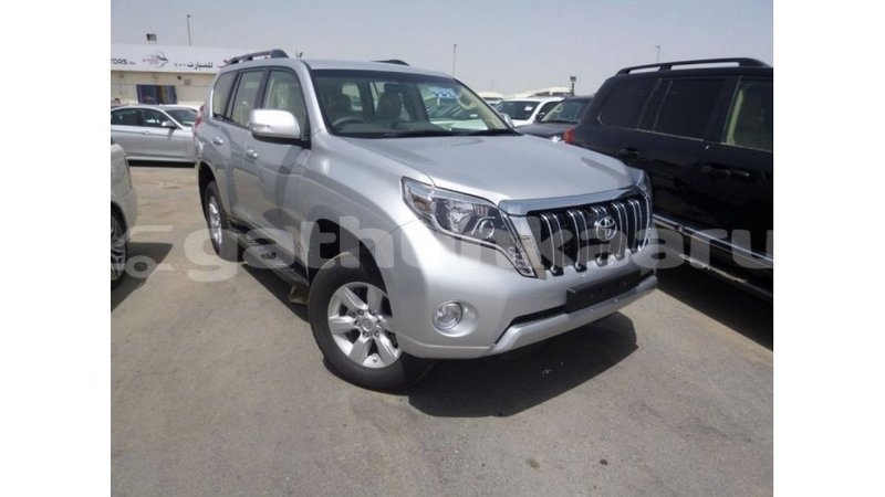 Big with watermark toyota prado baa import dubai 2330