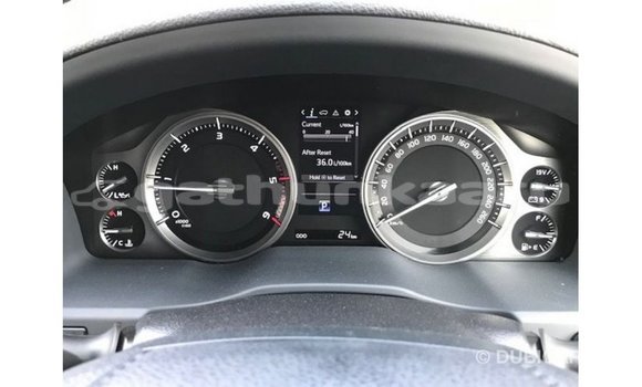 Buy Import Toyota Land Cruiser White Car in Import - Dubai in Baa Buy Import Toyota Land Cruiser White Car in Import - Dubai in Baa