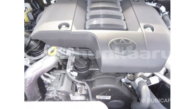 Big with watermark toyota prado baa import dubai 2335