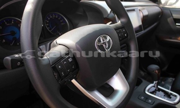 Buy Import Toyota Hilux White Car in Import - Dubai in Baa Buy Import Toyota Hilux White Car in Import - Dubai in Baa