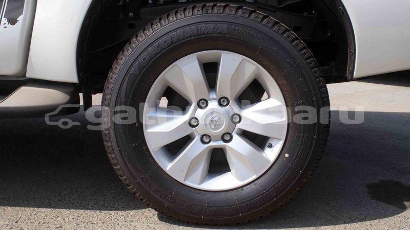 Big with watermark toyota hilux baa import dubai 2337
