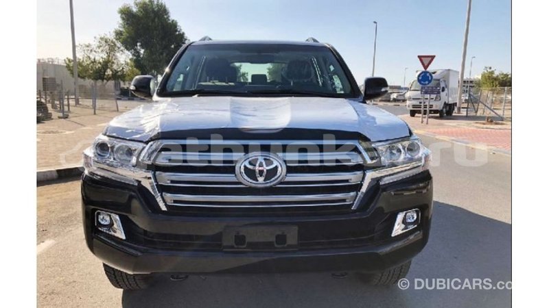 Big with watermark toyota land cruiser baa import dubai 2339