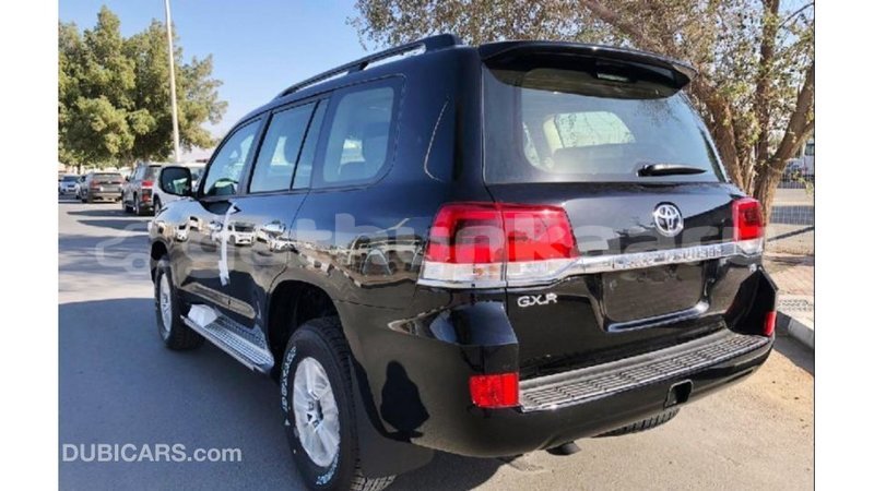Big with watermark toyota land cruiser baa import dubai 2339