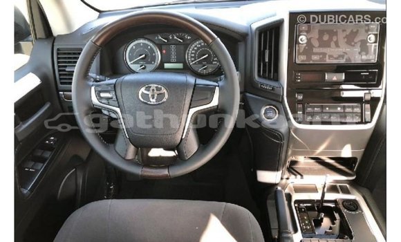 Buy Import Toyota Land Cruiser Black Car in Import - Dubai in Baa Buy Import Toyota Land Cruiser Black Car in Import - Dubai in Baa