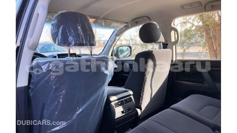 Big with watermark toyota land cruiser baa import dubai 2339