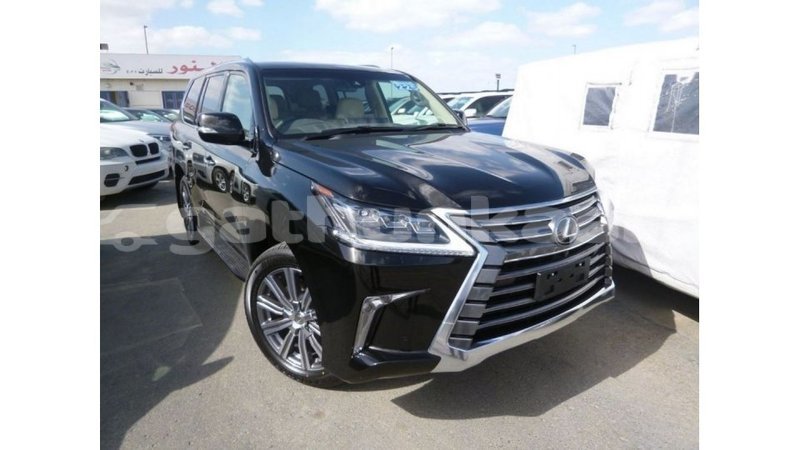 Big with watermark lexus lx baa import dubai 2343
