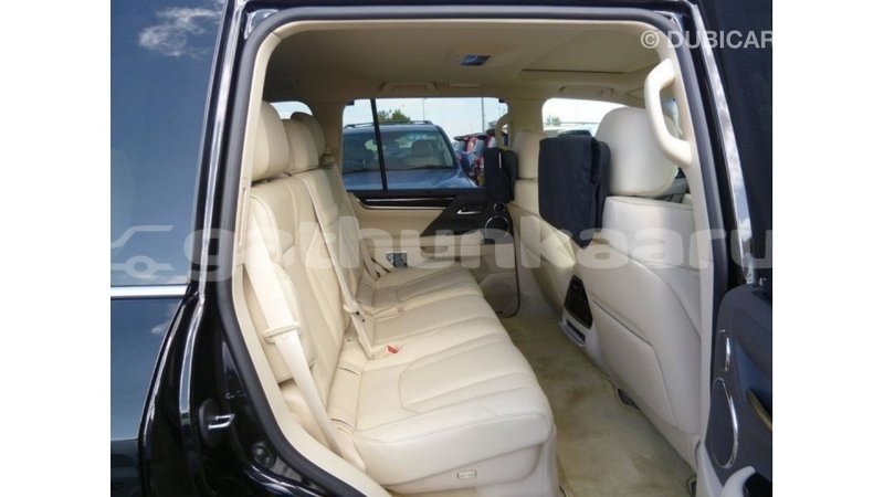 Big with watermark lexus lx baa import dubai 2343