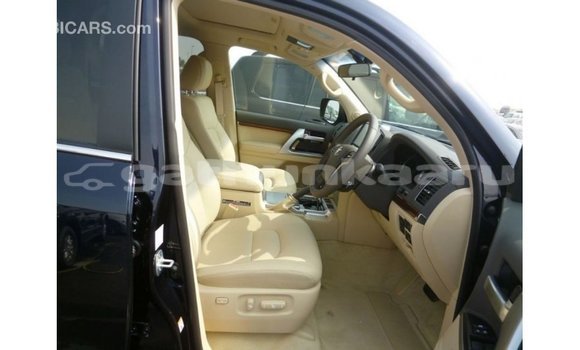 Buy Import Toyota Land Cruiser Blue Car in Import - Dubai in Baa Buy Import Toyota Land Cruiser Blue Car in Import - Dubai in Baa