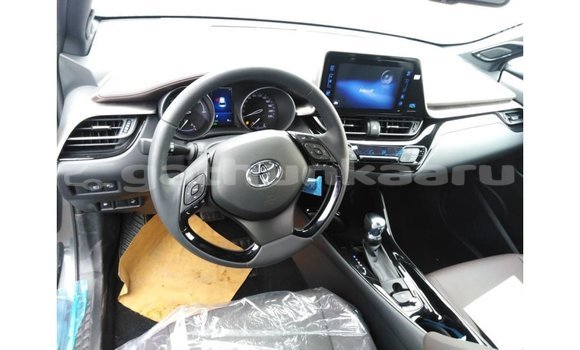 Buy Import Toyota C-HR Other Car in Import - Dubai in Baa Buy Import Toyota C-HR Other Car in Import - Dubai in Baa