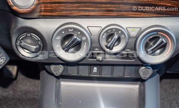 Buy Import Toyota Hilux White Car in Import - Dubai in Baa Buy Import Toyota Hilux White Car in Import - Dubai in Baa