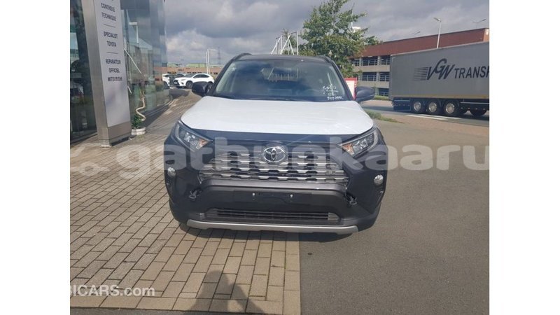 Big with watermark toyota 4runner baa import dubai 2353
