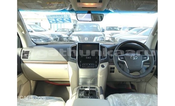 Buy Import Toyota Land Cruiser Other Car in Import - Dubai in Baa Buy Import Toyota Land Cruiser Other Car in Import - Dubai in Baa