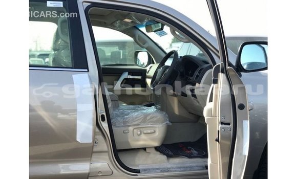 Buy Import Toyota Land Cruiser Other Car in Import - Dubai in Baa Buy Import Toyota Land Cruiser Other Car in Import - Dubai in Baa