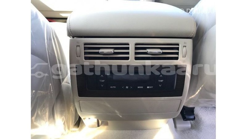 Big with watermark toyota land cruiser baa import dubai 2354