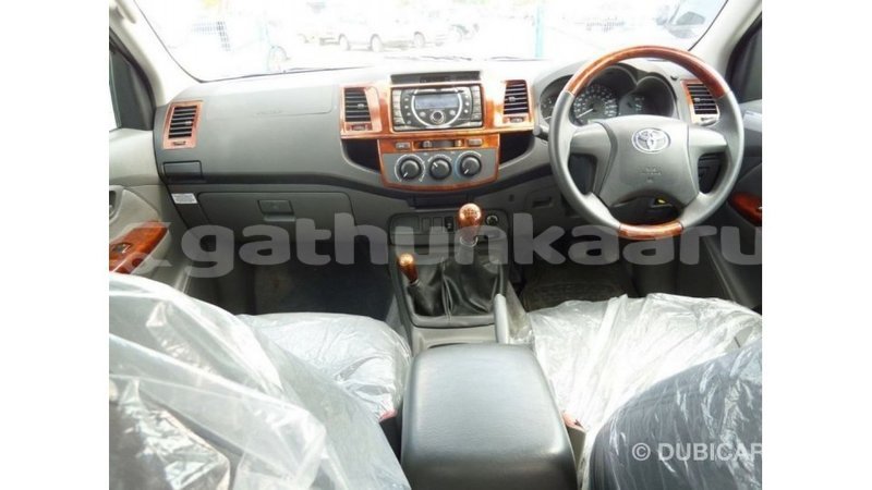 Big with watermark toyota hilux baa import dubai 2357