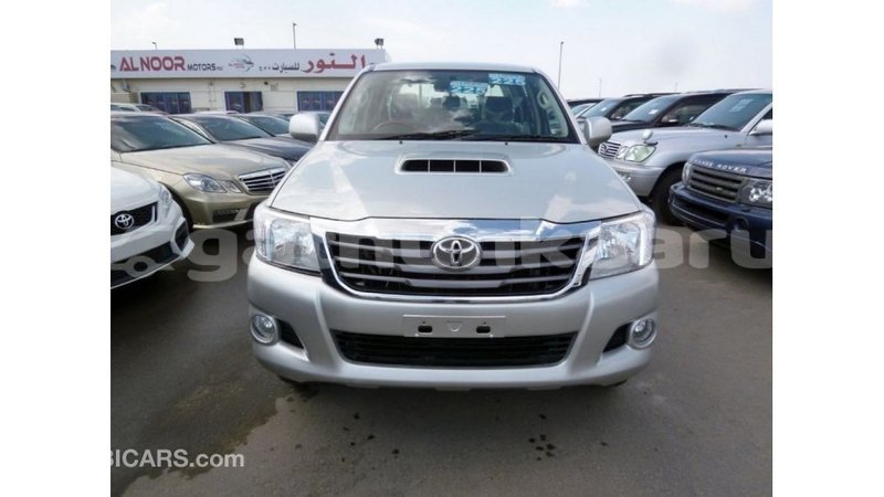 Big with watermark toyota hilux baa import dubai 2357