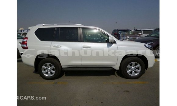 Buy Import Toyota Prado White Car in Import - Dubai in Baa Buy Import Toyota Prado White Car in Import - Dubai in Baa