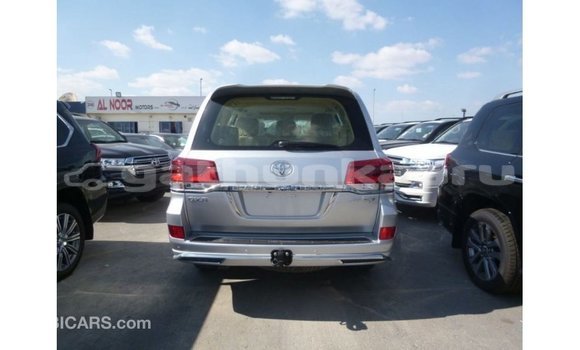 Buy Import Toyota Land Cruiser Other Car in Import - Dubai in Baa Buy Import Toyota Land Cruiser Other Car in Import - Dubai in Baa